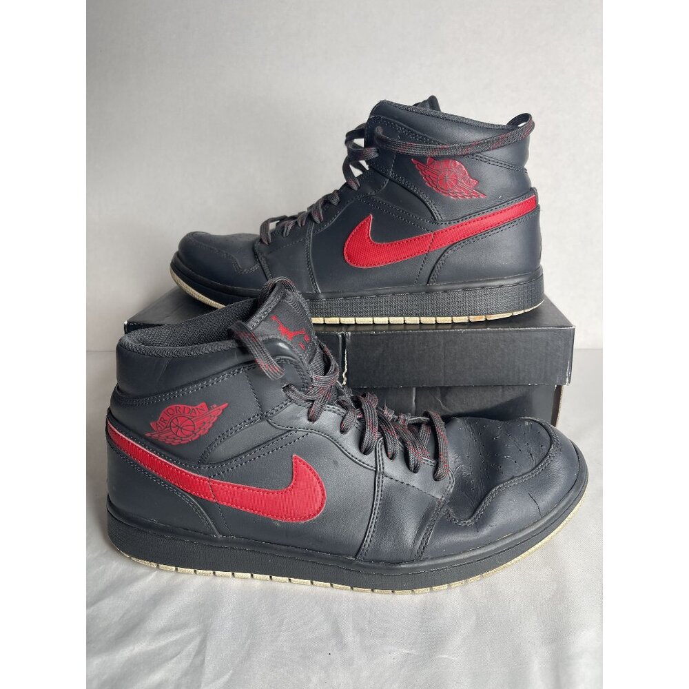 Men's Nike Air Jordan 1 Retro Mid Anthracite Gym Red Gray (554724-045) Size 11.5
